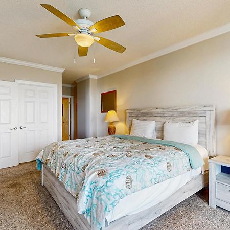 Emerson Towers Ocean City Room photo