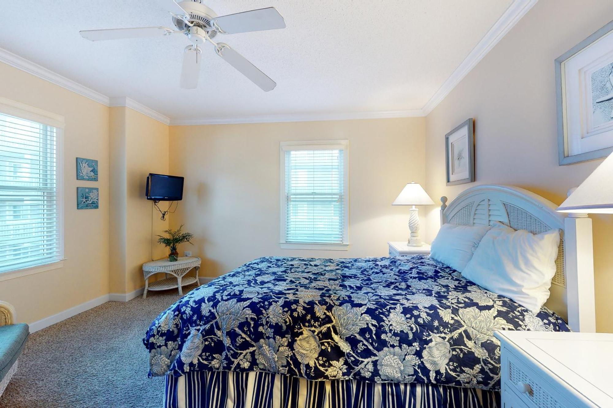 Emerson Towers Ocean City Room photo